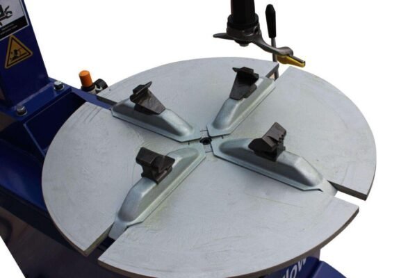 3-1-scaled-1-3-600x400-1-1-1.jpg New 1.5 HP Tire Changer Wheel Changers Machine Balancer Rim Clamp Combo 560 680