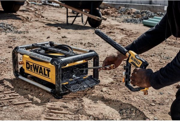 91kMuPYn6QL._AC_SL1500-1.jpg DEWALT Electric Pressure Washer, 2100 PSI, Jobsite Power Washer (DWPW2100) Yellow
