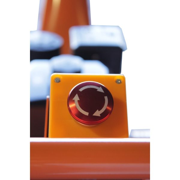 IMG_7168.jpg PowerKing 5-Inch 14 HP Chipper Shredder with Electric Starter & Hour Meter – PK0915-EH