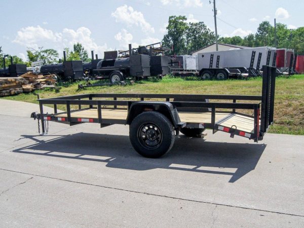 dsc08191_1.jpg 5×12 Powder Coated Dovetail Utility Trailer 3500lb Axle