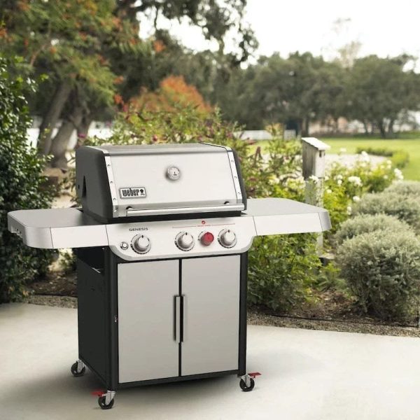 img-1569.jpg GENESIS S-325s Gas Grill (Liquid Propane)