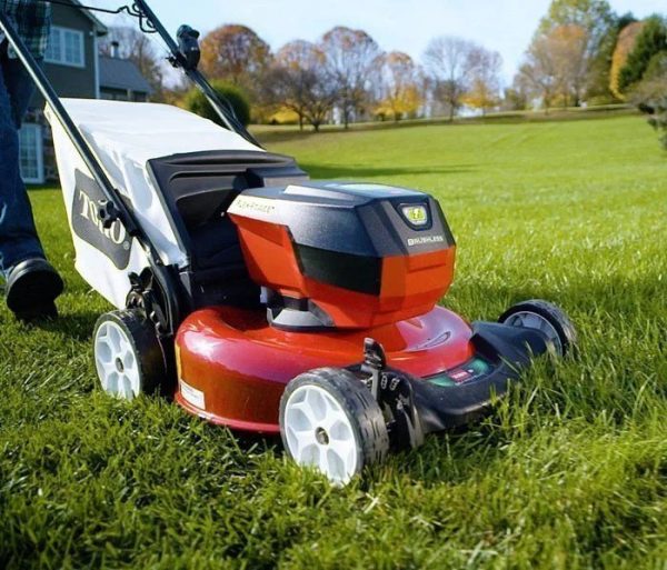 img-348.jpg 21 in. Recycler SmartStow 60-Volt Lithium-Ion Brushless Cordless Battery Walk Behind Mower RWD 5.0 Ah w/ Battery&Charger