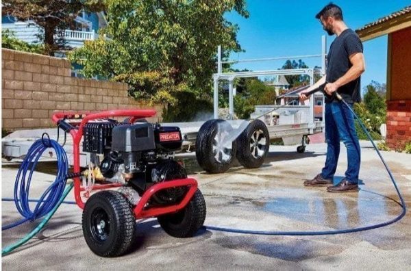 img-470.jpg 4400 PSI, 4.2 GPM, 13 HP (420cc) Commercial Duty Pressure Washer EPA