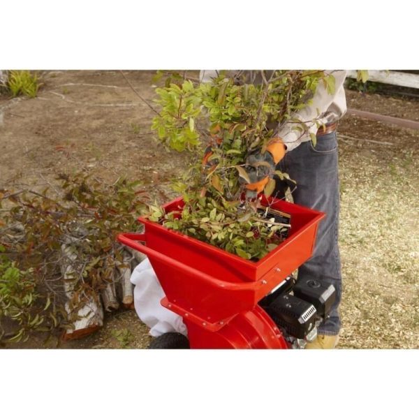 nvbm.jpg Predator 6.5 HP 212cc Chipper Shredder